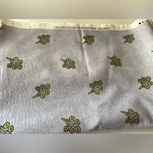 Quilting Fabric Sewing Material Blue Green Flowers Med/Heavy Weight 54in X 82in